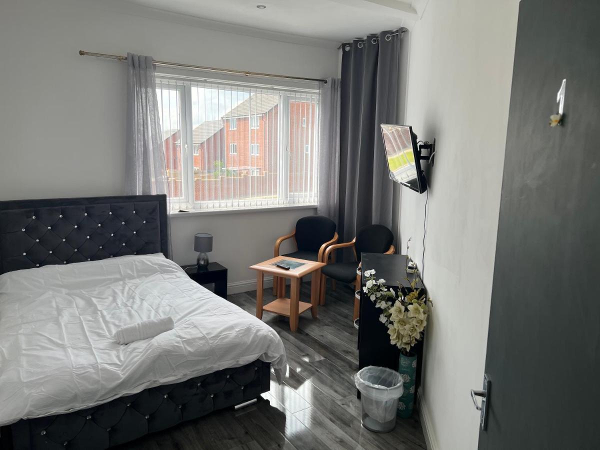 Zams Rooms Stoke-on-Trent Экстерьер фото